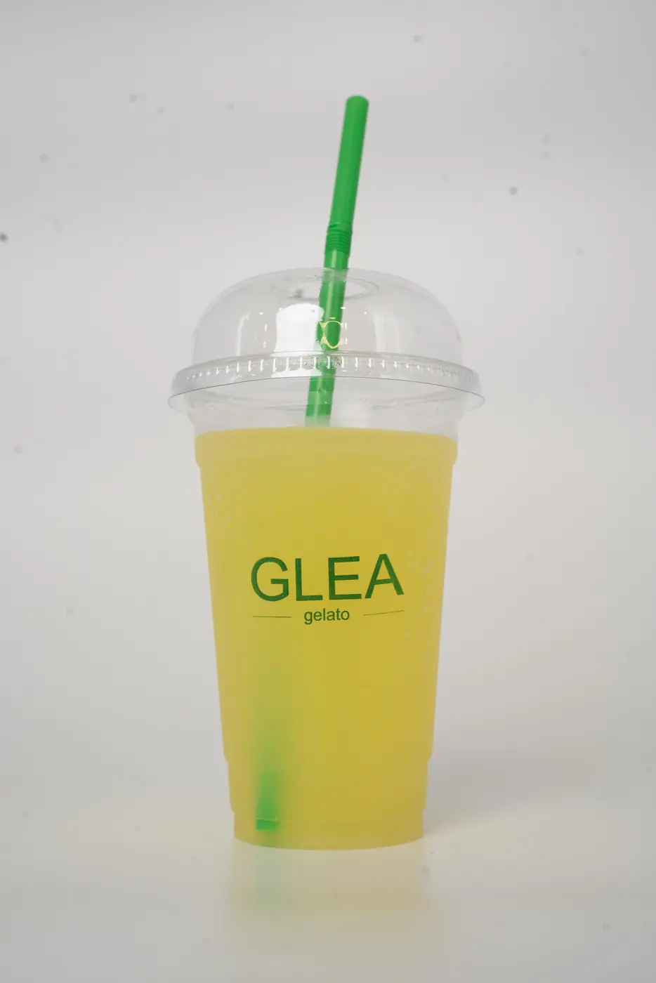 GLEA bardakta limonata